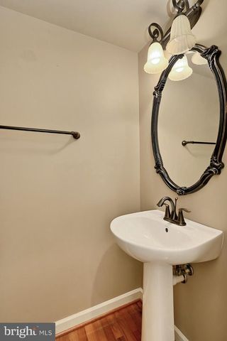 478 FERDINAND DAY DR, Alexandria, VA 22304