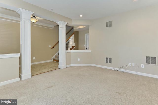 478 FERDINAND DAY DR, Alexandria, VA 22304