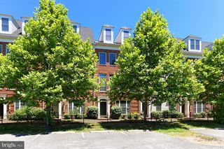 478 FERDINAND DAY DR, Alexandria, VA 22304