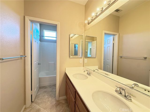 32493 Palacio, Temecula, CA 92592