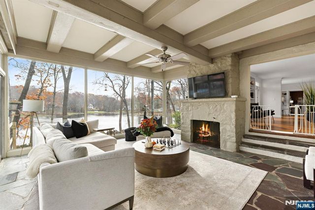 940 Loch Road, Franklin Lakes, NJ 07417