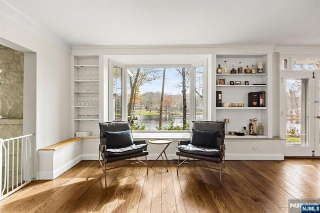 940 Loch Road, Franklin Lakes, NJ 07417