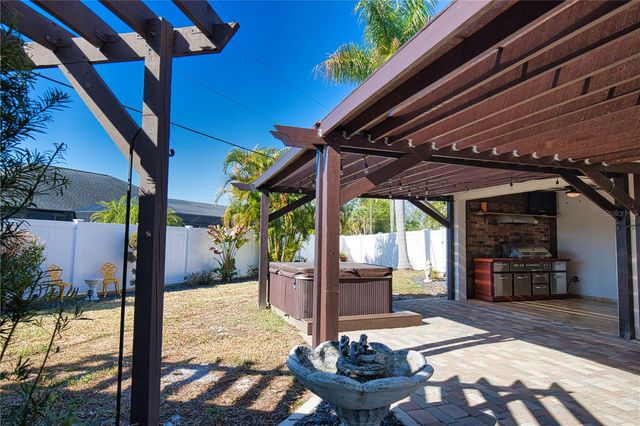 3985 MASSINI AVENUE, North Port, FL 34286