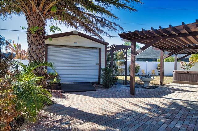 3985 MASSINI AVENUE, North Port, FL 34286