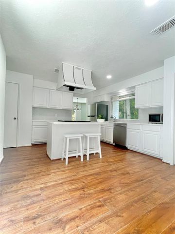 3126 Village Woods Drive, Houston, TX 77339
