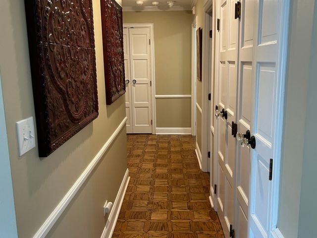 4 Oak Brook Club Drive G205, Oak Brook, IL 60523