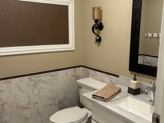 4 Oak Brook Club Drive G205, Oak Brook, IL 60523