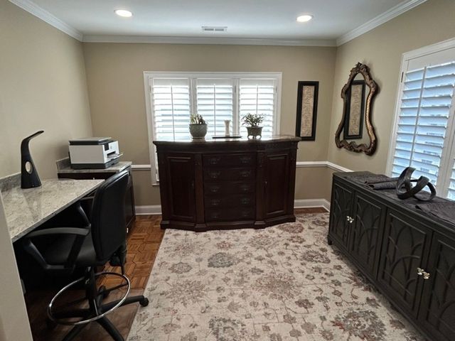 4 Oak Brook Club Drive G205, Oak Brook, IL 60523