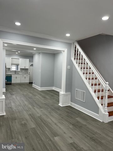 65 N DEWEY ST, Philadelphia, PA 19139