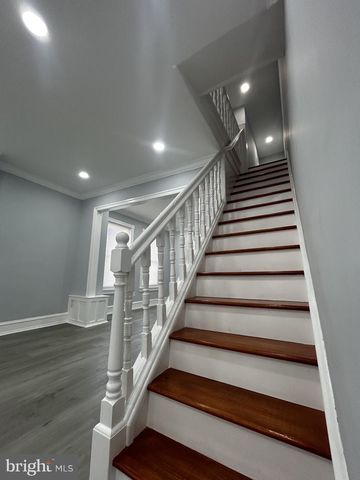 65 N DEWEY ST, Philadelphia, PA 19139