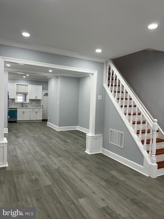 65 N DEWEY ST, PHILADELPHIA, PA 19139 — photo 3