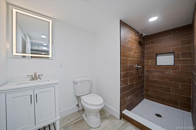 81 E 24th Street, Huntington Station, NY 11746