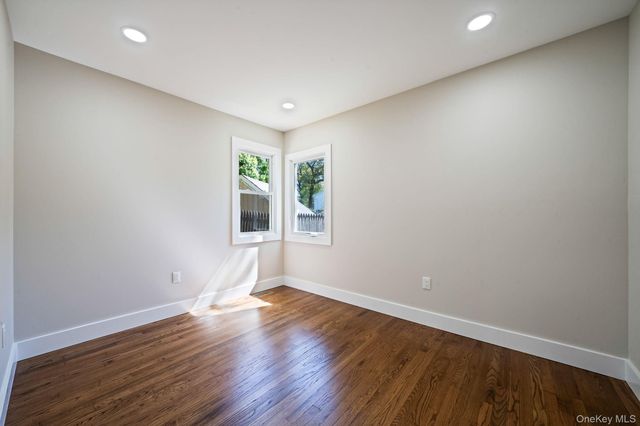 81 E 24th Street, Huntington Station, NY 11746