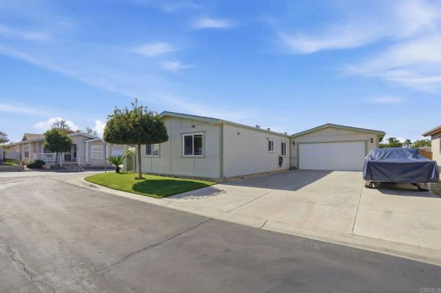 1481 Martinique Drive, Hemet, CA 92543