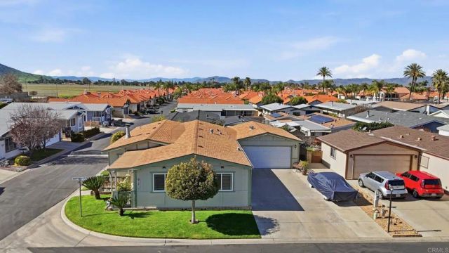 1481 Martinique Drive, Hemet, CA 92543