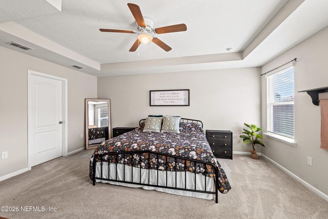 66087 EDGEWATER Drive, Yulee, FL 32097