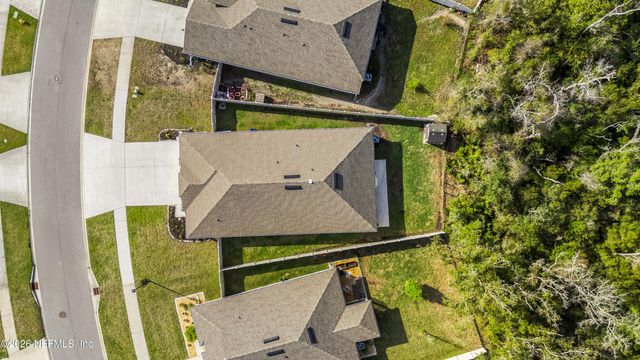 66087 EDGEWATER Drive, Yulee, FL 32097