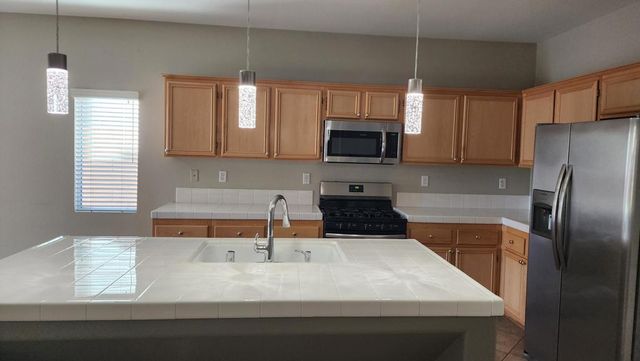 3864 Mission Peak, Palm Springs, CA 92262