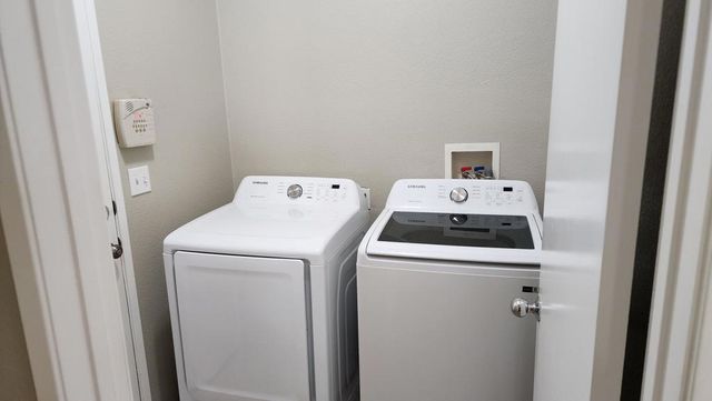 3864 Mission Peak, Palm Springs, CA 92262