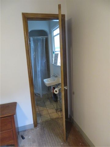 3141 W 75th, Los Angeles, CA 90043