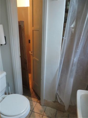 3141 W 75th, Los Angeles, CA 90043