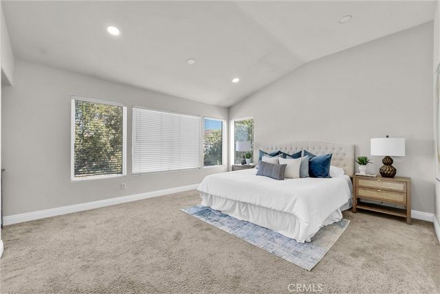 871 La Docena, Corona, CA 92879