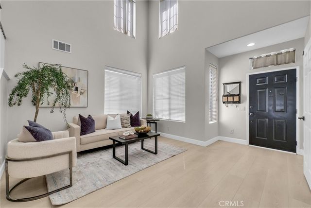 871 La Docena, Corona, CA 92879