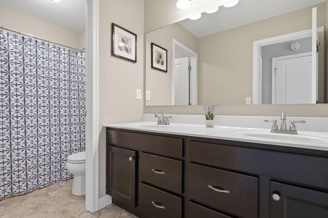3446 Woodland Drive, Hilliard, OH 43026