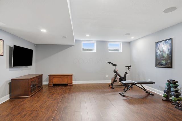 3446 Woodland Drive, Hilliard, OH 43026