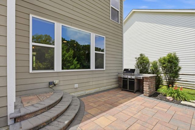 3446 Woodland Drive, Hilliard, OH 43026
