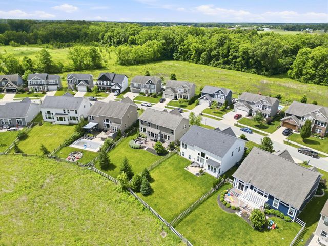 3446 Woodland Drive, Hilliard, OH 43026