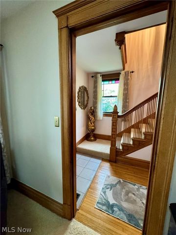 1926 Walnut Boulevard, Ashtabula, OH 44004