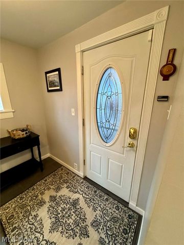 1926 Walnut Boulevard, Ashtabula, OH 44004