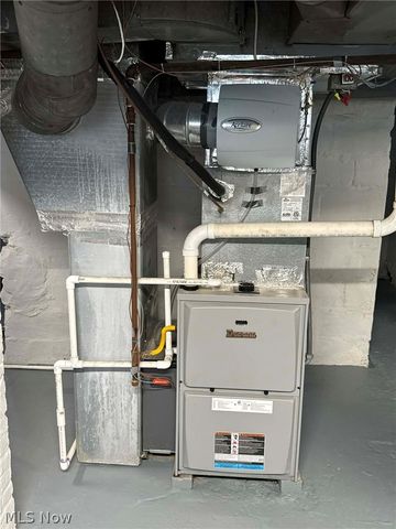 1926 Walnut Boulevard, Ashtabula, OH 44004