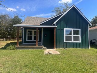 824 N Virginia Street, Terrell, TX 75160
