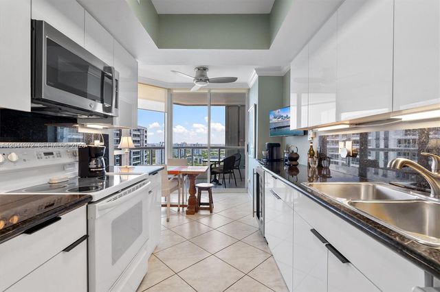 21205 Yacht Club Dr 3003, Aventura, FL 33180
