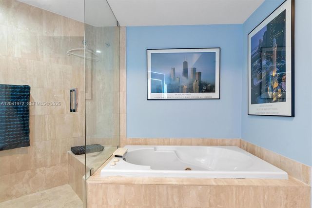 21205 Yacht Club Dr 3003, Aventura, FL 33180
