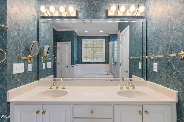 4809 Sunset Forest Circle, Holly Springs, NC 27540