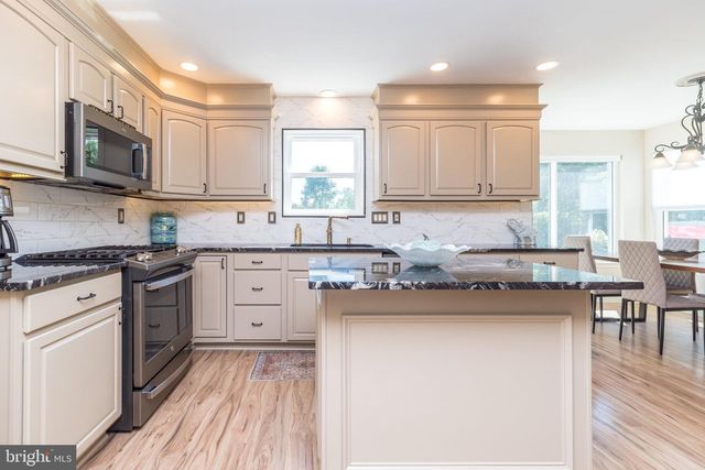 1616 STONY CIR, Quakertown, PA 18951