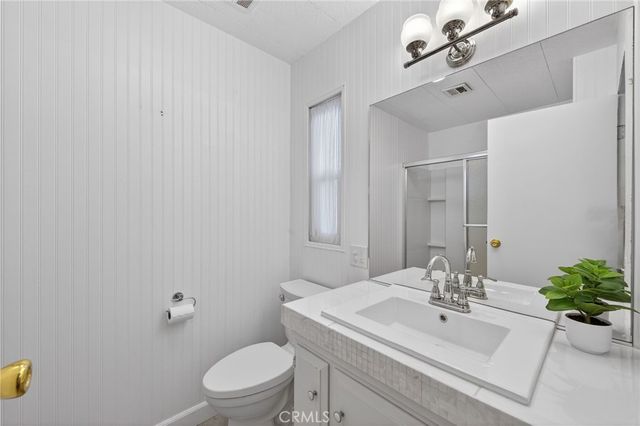 49305 Highway 74 4, Palm Desert, CA 92260