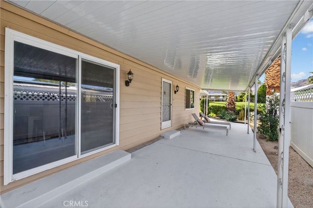 49305 Highway 74 4, Palm Desert, CA 92260