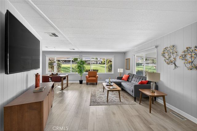 49305 Highway 74 4, Palm Desert, CA 92260