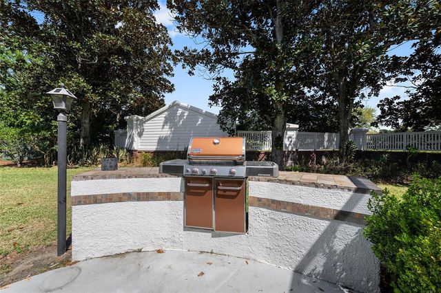 2983 SAINT THOMAS LANE, The Villages, FL 32162