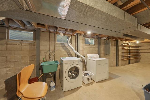 167 Ceramic Drive, Columbus, OH 43214
