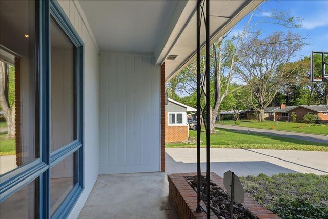 167 Ceramic Drive, Columbus, OH 43214