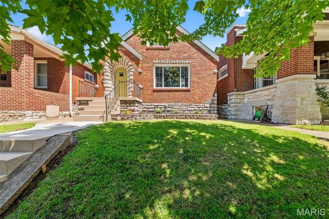 4939 Lisette Avenue, St Louis, MO 63109