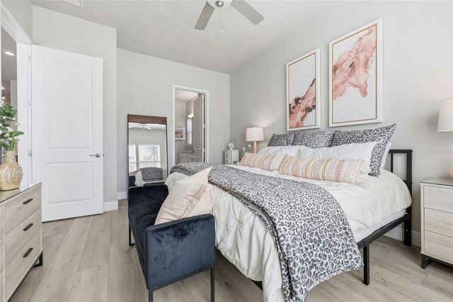 1005 NW 132ND BOULEVARD, Newberry, FL 32669