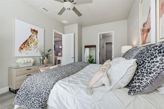 1005 NW 132ND BOULEVARD, Newberry, FL 32669