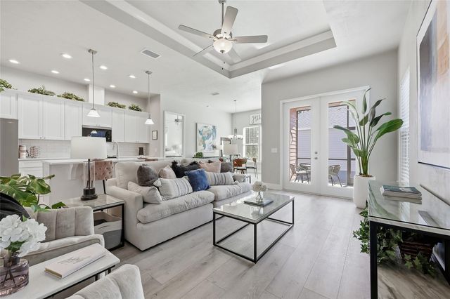 1005 NW 132ND BOULEVARD, Newberry, FL 32669