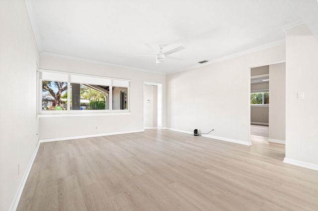 1900 NE 19th Street, Fort Lauderdale, FL 33305